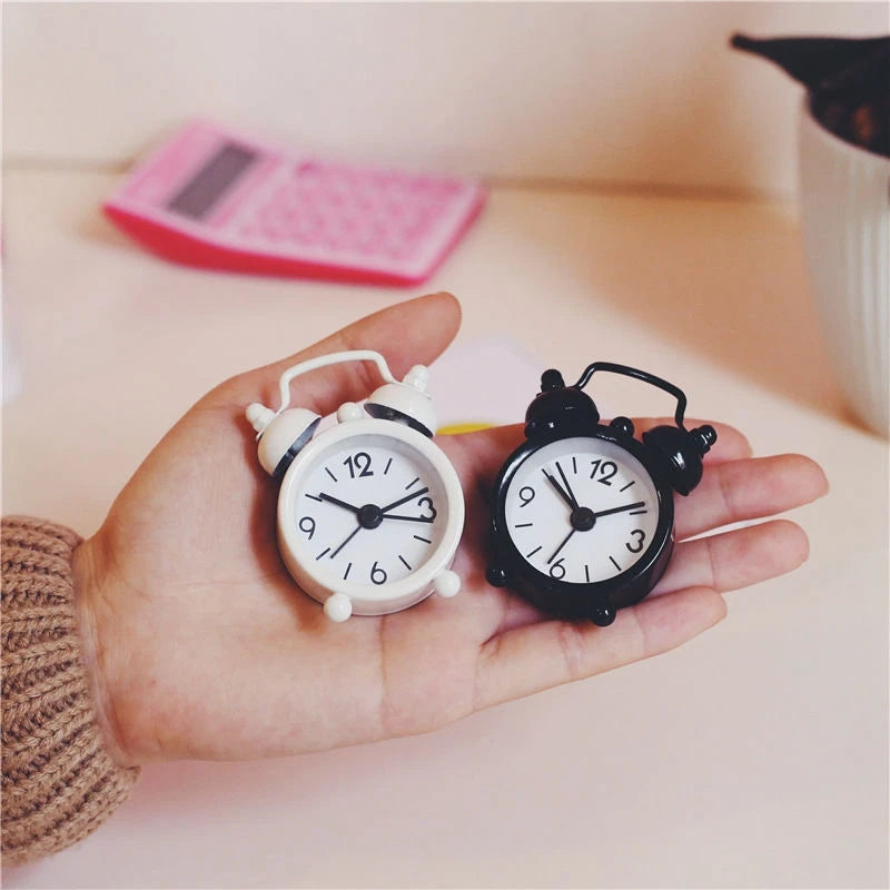 Réveil quartz nordique ⏰✨